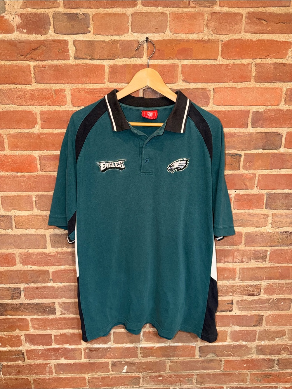 NFL Philadelphia Eagles Dark Green Polo with Black Accents Team Gear Cotton